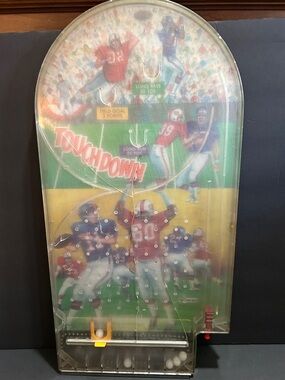 Touchdown Retro Football Pinball Game - Green/Red